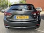 Mazda 3 2.0 SkyActiv-G 120 GT-M // NAVI // CAMERA // HEAD UP DISPLAY // CRUISE // STOEL + STUUR VERWARMING // DAB RADIO //
