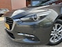 Mazda 3 2.0 SkyActiv-G 120 GT-M // NAVI // CAMERA // HEAD UP DISPLAY // CRUISE // STOEL + STUUR VERWARMING // DAB RADIO //
