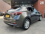 Mazda 3 2.0 SkyActiv-G 120 GT-M // NAVI // CAMERA // HEAD UP DISPLAY // CRUISE // STOEL + STUUR VERWARMING // DAB RADIO //