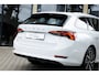 Skoda Octavia Combi 1.4 TSI iV PHEV Business Edition Plus | Navigatie | Apple CarPlay | 18" LM Velgen | Elektrisch Verstelbare Stoel incl. Geheugen | Parkeersensoren | LED | Stoelverwarming | Keyless Entry |