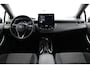 Toyota Corolla Touring Sports 1.8 Hybrid First Edition | leder stof bekleding | Stoelverwarming | Keyless | Navigatie |