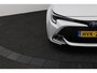 Toyota Corolla Touring Sports 1.8 Hybrid First Edition | leder stof bekleding | Stoelverwarming | Keyless | Navigatie |
