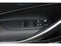 Toyota Corolla Touring Sports 1.8 Hybrid First Edition | leder stof bekleding | Stoelverwarming | Keyless | Navigatie |