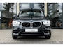 BMW X3 xDrive20i Aut. | High Executive | Panoramadak | Elek. Trekhaak | Head-Up Display | 18" LM Velgen | Navi Pro | Achteruitrijcamera | Stoelverwarming |