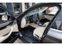 BMW X3 xDrive20i Aut. | High Executive | Panoramadak | Elek. Trekhaak | Head-Up Display | 18" LM Velgen | Navi Pro | Achteruitrijcamera | Stoelverwarming |
