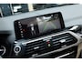 BMW X3 xDrive20i Aut. | High Executive | Panoramadak | Elek. Trekhaak | Head-Up Display | 18" LM Velgen | Navi Pro | Achteruitrijcamera | Stoelverwarming |