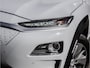 Hyundai Kona Electric EV Premium 64 kWh Warmtepomp/ Stuur+stoelverwarming/ Blindspot/ Schuifdakje/ Camera/ HUD
