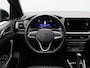 Volkswagen T-Cross 1.5 TSi 150 Pk Automaat R-Line | Adaptive Cruise | Stoelverwarming | Camera | Trekhaak | CarPlay | 17 Inch | 14.694 Km !!