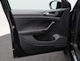 Volkswagen T-Cross 1.5 TSi 150 Pk Automaat R-Line | Adaptive Cruise | Stoelverwarming | Camera | Trekhaak | CarPlay | 17 Inch | 14.694 Km !!