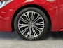 Toyota Corolla 2.0 HYBRID DYNAMIC 153 PK CRUISE CONTROL STUUR EN VOORRUITVERWARMING RIJSTROOKSENSOREN DODEHOEKSENSOREN ACHTERUITRIJCAMERA ZEER MOOI !!