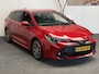 Toyota Corolla 2.0 HYBRID DYNAMIC 153 PK CRUISE CONTROL STUUR EN VOORRUITVERWARMING RIJSTROOKSENSOREN DODEHOEKSENSOREN ACHTERUITRIJCAMERA ZEER MOOI !!