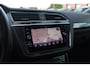 Volkswagen Tiguan 1.4 TSI R-Line | Pano | Trekhaak | Winter Pakket |