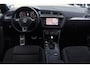 Volkswagen Tiguan 1.4 TSI R-Line | Pano | Trekhaak | Winter Pakket |