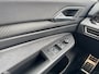 Volkswagen Golf 1.5 130pk eTSI R-Line Business Parkeersensoren voor en achter | Adaptive Cruise Control | Automarische airconditioning 'Climatronic'