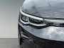 Volkswagen Golf 1.5 130pk eTSI R-Line Business Parkeersensoren voor en achter | Adaptive Cruise Control | Automarische airconditioning 'Climatronic'