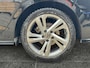 Volkswagen Golf 1.5 130pk eTSI R-Line Business Parkeersensoren voor en achter | Adaptive Cruise Control | Automarische airconditioning 'Climatronic'