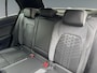 Volkswagen Golf 1.5 130pk eTSI R-Line Business Parkeersensoren voor en achter | Adaptive Cruise Control | Automarische airconditioning 'Climatronic'