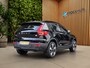 Volvo XC40 Single Motor Essential 69 kWh | Camera | CarPlay | Draadloze lader | Google Navigatie