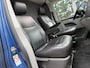 Volkswagen Transporter 2.0 TDI L2H1 | Panorama | Leder | CarPlay | Navigatie | Airco | Trekhaak | Lichtmetaal | Stoelverarming