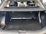 Hyundai Kona 1.6 GDI HEV Premium Sky / Fabrieksgarantie tot 10-2028 / Schuifdak / Leder / Camera 360° / Elektr. stoelen en klep / Stoelventilatie / Stuur-, stoel- en achterbankverwarming / Navi / Apple Carplay Android / 18"  LM wielen /