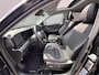 Hyundai Kona 1.6 GDI HEV Premium Sky / Fabrieksgarantie tot 10-2028 / Schuifdak / Leder / Camera 360° / Elektr. stoelen en klep / Stoelventilatie / Stuur-, stoel- en achterbankverwarming / Navi / Apple Carplay Android / 18"  LM wielen /