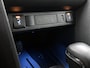 Toyota Yaris Cross 1.5 Hybrid Adventure | Head-up Display | Dodehoek detectie | Stoel+stuurverwarming | Parkeersensoren voor+achter | Full LED Adaptive | Elektrische achterklep | Navigatie | Apple CarPlay/Android Auto |