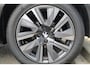 Peugeot e-2008 EV GT Pack 50 kWh | Pano | Camera | Carplay | Navi | Climate | Dodehoeksens. | Adapt. Cruise | Keyless | LED | Pano | Camera | Carplay | Navi | Climate | Dodehoeksens. | Adapt. Cruise | Keyless | LED |