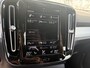 Volvo XC40 1.5 T5 Recharge Inscription Expression | Plug-in Hybrid (PHEV) | Trekhaak | Achteruitrijcamera | Parkeersensoren | Stoelverwarming | Navigatie | Apple Carplay | Android Auto | Keyless Entry | Elektrische Achterklep | Cruise Control Adaptief | BLIS