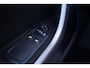 Peugeot 308 1.6 VTi XS airco navigatie cruise-controle trekhaak 16"-lmv panodak apple-carplay