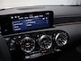Mercedes-Benz A-klasse 250e Business Solution AMG | Panoramaschuifdak | Premium Plus | Head-up display | Dodehoekassistent |