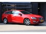 Volvo V60 2.4 D6 AWD Plug-In Hybrid Summum | NAP | Cruise | Navi | Clima | Elektrische Stoelen | Stoelverwarming | Leder