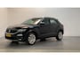 Volkswagen T-Roc 1.0 TSI Style Business Parkeersensoren Navigatie App-Connect DAB+