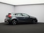 Volvo V40 2.0 T4 190PK Business Sport / Trekhaak / 17" / Nubuck-Leder / Stoelverwarming / LED / Cruise Control /