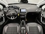 Peugeot 2008 SUV Allure 110pk | Lage kilometerstand! | Navigatie | Achteruitrijcamera | Climate Control | Cruise Control | Parkeersensoren | Half lederen sportstoelen | Apple Carplay / Android Auto | Bluetooth | Elektrisch inklapbare spiegels | Automatisch dimlicht | Regensensor | Donker getint glas | Dealeronderhouden | 16" lichtmetalen velgen |