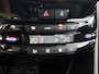 Peugeot 2008 SUV Allure 110pk | Lage kilometerstand! | Navigatie | Achteruitrijcamera | Climate Control | Cruise Control | Parkeersensoren | Half lederen sportstoelen | Apple Carplay / Android Auto | Bluetooth | Elektrisch inklapbare spiegels | Automatisch dimlicht | Regensensor | Donker getint glas | Dealeronderhouden | 16" lichtmetalen velgen |