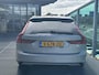 Volvo V90 2.0 T8 Plug-in hybrid AWD Ultimate Dark Volvo V90 2.0 T8 Recharge AWD Ultimate Dark / Pano. dak / Trekhaak / Harman kardon / Elek. verstelbare stoelen / Voor+achter+stuur verwarmd / Leder / Head-up display /
