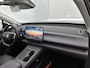 Leapmotor C10 Design REEV Plug-in Hybrid 215pk 28.4 kWh Automaat | Navigatie | Panoramadak | Rondomzichtcamera | Stoel- en stuurverwarming | Lederen elektrisch verstelbare en geventileerde stoelen | Elektrische achterklep | Adaptieve Cruise Control | Climate Control | Parkeersensoren | Led koplampen | Donker getint glas | 20" lichtmetalen velgen |