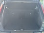 Volvo XC40 2.0 B4 Plus Black Edition / Pano. dak / Elek. verstelbare stoelen / Harman Kardon / Stoel+stuur verwarming / BLIS / Camera achter /