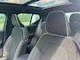 Volvo XC40 2.0 B4 Plus Black Edition / Pano. dak / Elek. verstelbare stoelen / Harman Kardon / Stoel+stuur verwarming / BLIS / Camera achter /