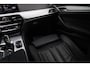 BMW 5-Serie Touring 520d High Executive Aut. | Facelift | 20 Inch | Adap. Cruise | Comfortstoelen | Elek. Klep | Stoelverwarming |