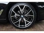 BMW 5-Serie Touring 520d High Executive Aut. | Facelift | 20 Inch | Adap. Cruise | Comfortstoelen | Elek. Klep | Stoelverwarming |
