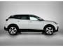 Peugeot 3008 SUV Allure 1.6 165pk Automaat | Lage kilometerstand! | 1550 kg Trekgewicht | Navigatie | Achteruitrijcamera | Climate Control | Cruise Control | Parkeersensoren v+a | Elektrisch inklapbare spiegels | Armsteun | Apple Carplay / Android Auto | Bluetooth | Donker getint glas | Trekhaak | 18" lichtmetalen velgen |
