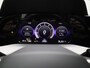 Volkswagen Golf 1.5 eHybrid Life Edition 204PK| Orgineel Nederlands | Apple Carplay Draadloos | Achteruitrijcamera | Parkeersensoren Voor & Achter | Digitale Cockpit | Sfeerverlichting