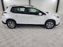 Peugeot 2008 1.2 PureTech Blue Lion, Carplay, Navigatie, Parkeersensoren, Panodak, Metalliclak