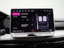Volkswagen Golf 1.5 eHybrid Life Edition 204 PK| Origineel Nederlands | 1e Eigenaar | Parkeersensoren Voor & Achter | Achteruitrijcamera | Sfeerverlichting