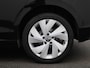 Volkswagen Golf 1.5 eHybrid Life Edition 204 PK| Origineel Nederlands | 1e Eigenaar | Parkeersensoren Voor & Achter | Achteruitrijcamera | Sfeerverlichting