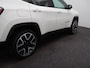 Jeep Compass 1.3T Limited | Achteruitrijcamera | Trekhaak | Panoramadak | Climate Control | Parkeersensoren | Stoelverwarming
