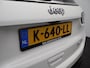 Jeep Compass 1.3T Limited | Achteruitrijcamera | Trekhaak | Panoramadak | Climate Control | Parkeersensoren | Stoelverwarming