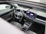Volkswagen Tayron 1.5 eHybrid R-Line Edition 272PK | SoH 100% | Panoramadak | Trekhaak | Navigatie Groot Scherm | 360 Camera | Head-Updisplay | Stoelverwarming Voor & Achter | Elektrische Achterklep | Black Style