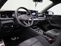 Volkswagen Tayron 1.5 eHybrid R-Line Edition 272PK | SoH 100% | Panoramadak | Trekhaak | Navigatie Groot Scherm | 360 Camera | Head-Updisplay | Stoelverwarming Voor & Achter | Elektrische Achterklep | Black Style